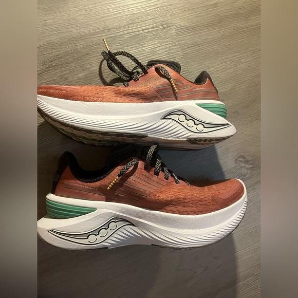 Saucony Endorphin Shift 3 - Picture 7 of 10